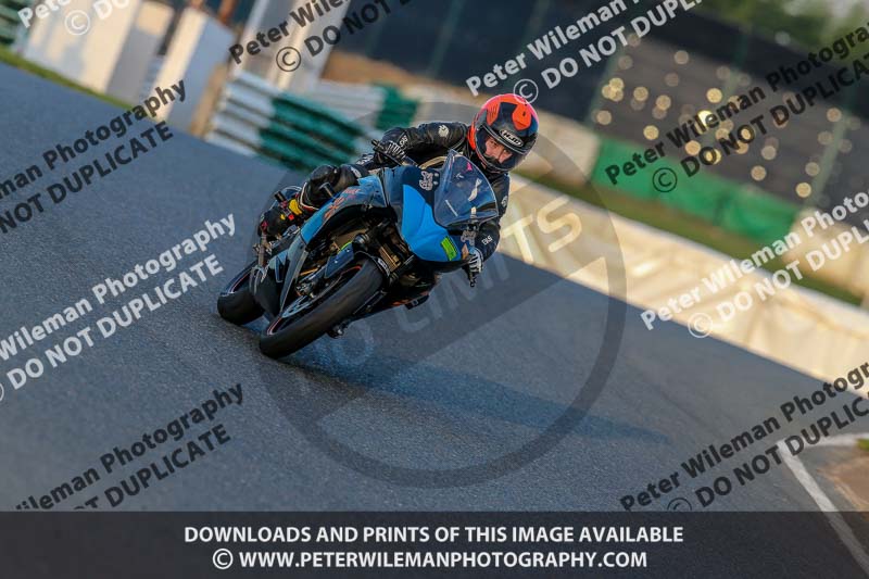 PJM Wedding Photography;enduro digital images;event digital images;eventdigitalimages;mallory park;mallory park photographs;mallory park trackday;mallory park trackday photographs;no limits trackdays;peter wileman photography;racing digital images;trackday digital images;trackday photos